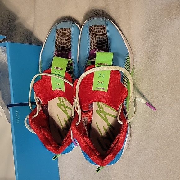 Air Jordan XXXV WIP (GS) 6Y - Picture 9 of 14